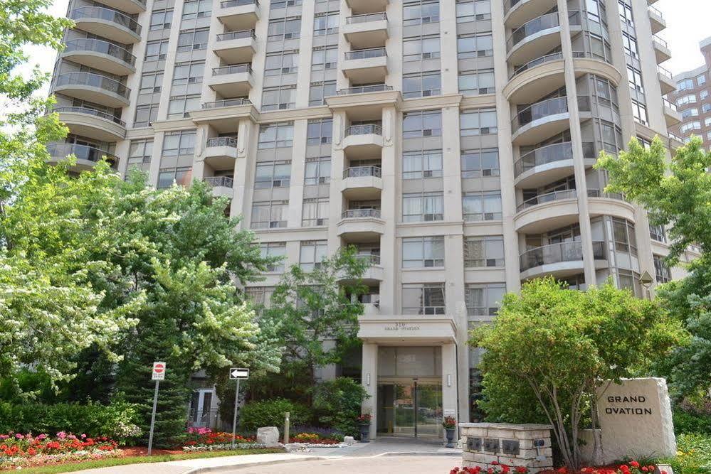 Grand Ovation Furnished Apartment By Mirage Mississauga Extérieur photo